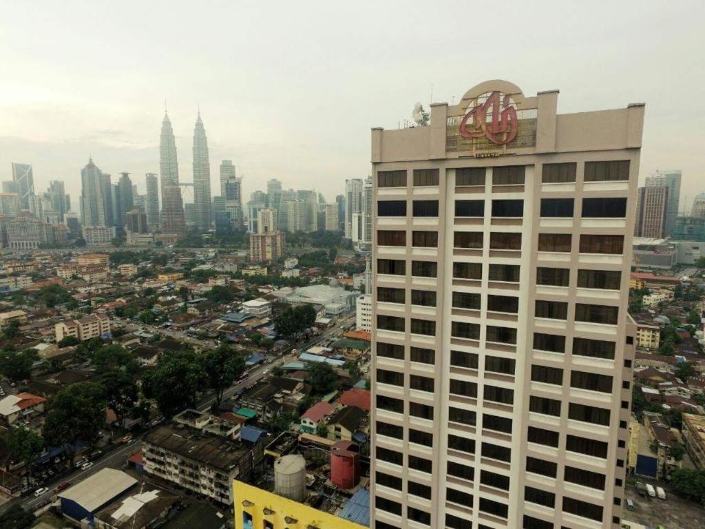 Kuala Lumpur International Hotel Exterior foto